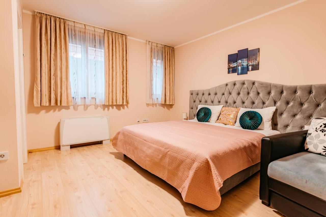 Lotos Depandans Hotel Nis Exterior photo